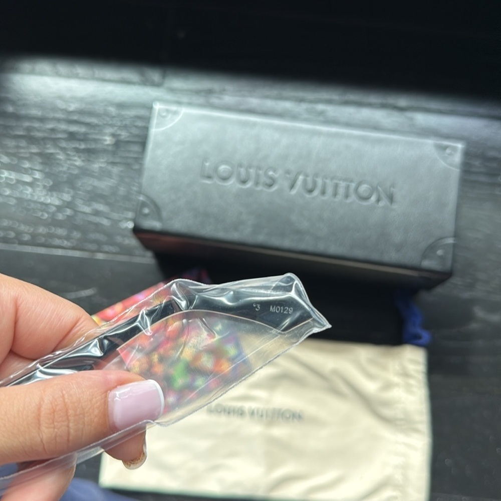 NWT Louis Vuitton 1.1 Millionaires Sunglasses - Picture 14 of 14